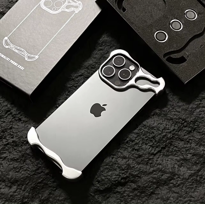 Titan iPhone Elegance